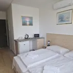 Lencses Apartmanhaz 公寓式酒店