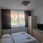 Lencses Apartmanhaz 3*