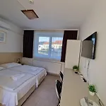 Lencses Apartmanhaz 公寓式酒店 索普隆