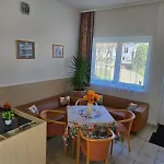 Lencses Apartmanhaz