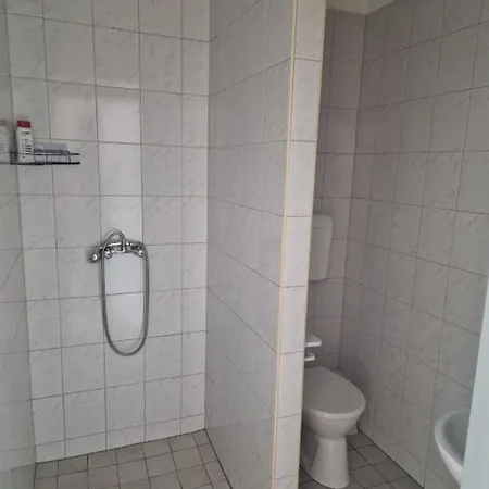 Lencses Apartmanhaz Apart Otel 3*