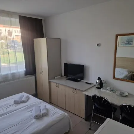 Lencses Apartmanhaz 3* Sopron