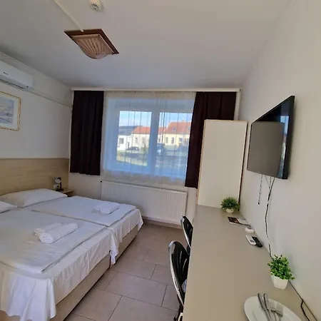 Lencses Apartmanhaz Hotel apartamentowy Sopron