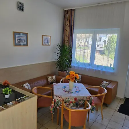 Lencses Apartmanhaz