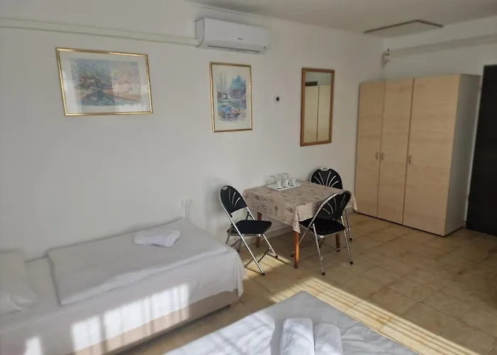 Lencses Apartmanhaz 公寓式酒店 索普隆