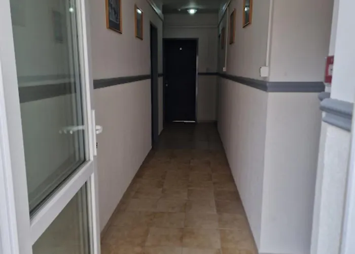 Lencses Apartmanhaz 3*